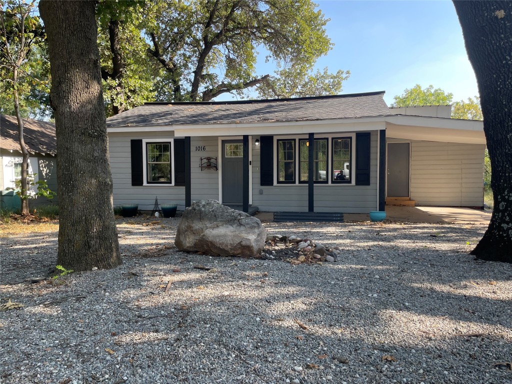 1016 W Hanna Street Denison TX 75020