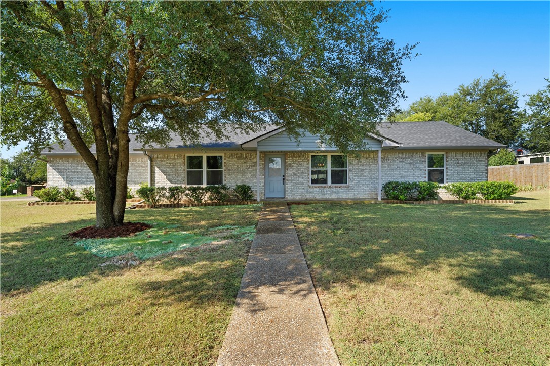 208 Claire Newell Lane Waco TX 76705