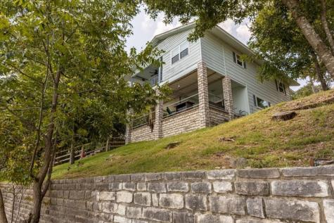 4461 Lakeshore Drive Granbury TX 76048