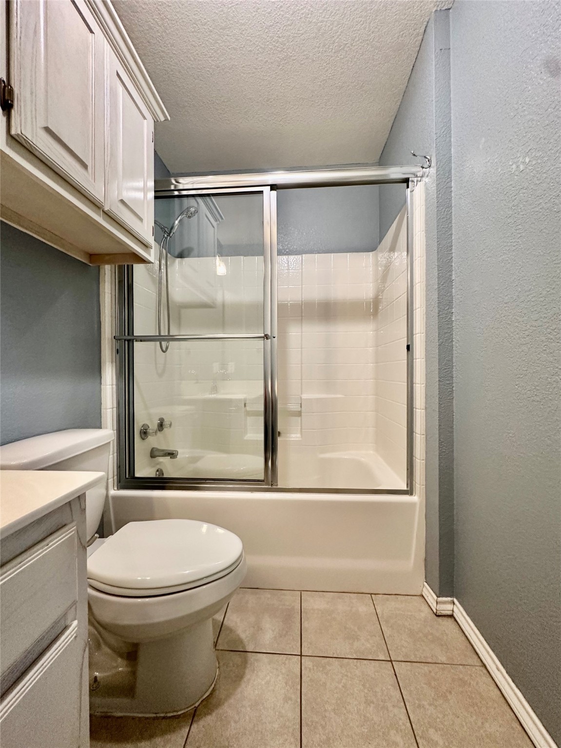 205 N Meadowview Drive Waxahachie TX 75165