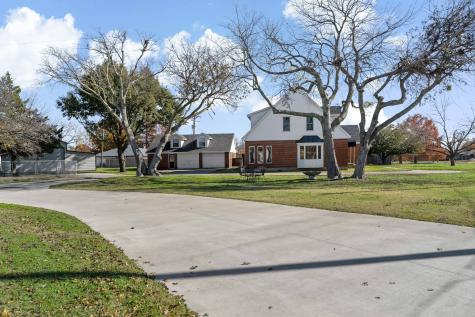 3415 Sachse Road Sachse TX 75048