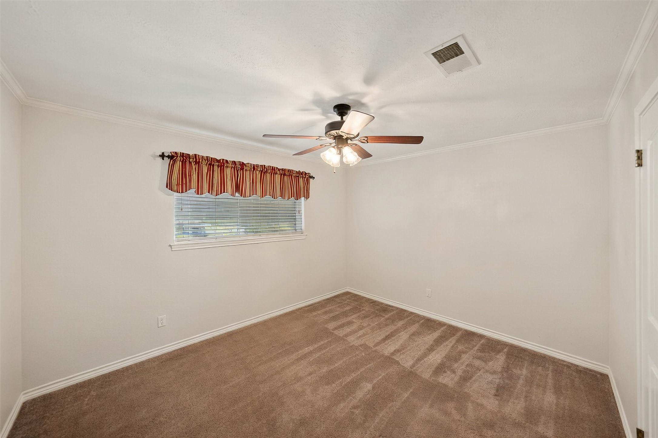 2029 W State Highway 294 Elkhart TX 75839