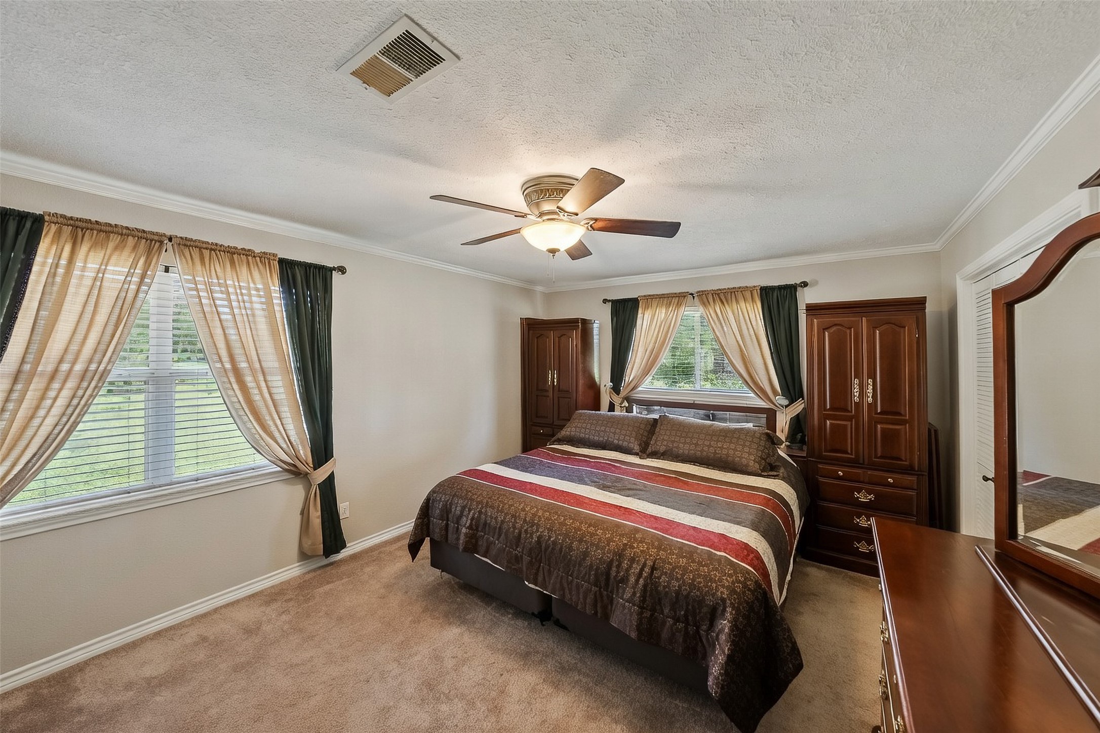2029 W State Highway 294 Elkhart TX 75839