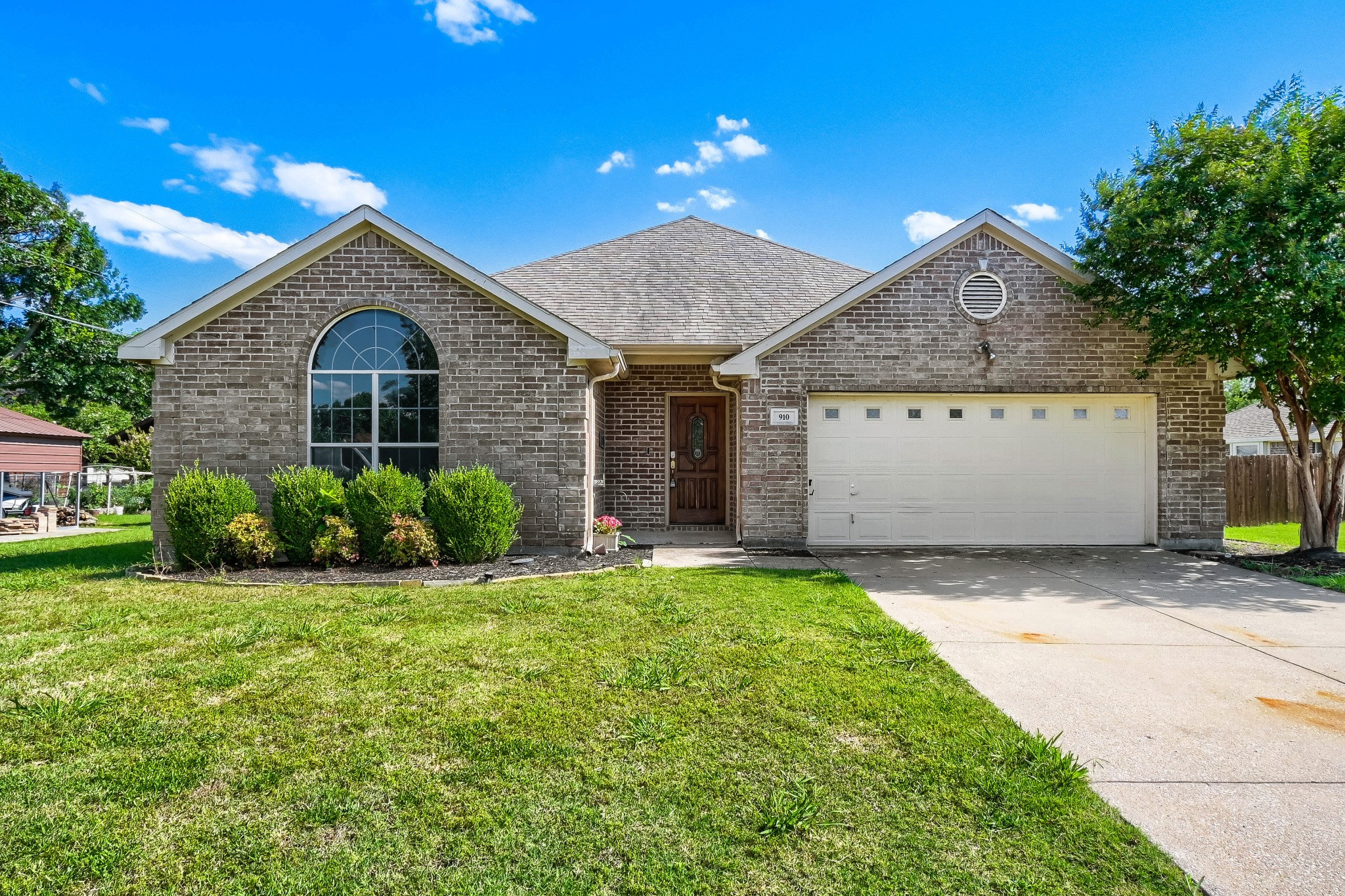 910 W Bois D Arc Street Celina TX 75009