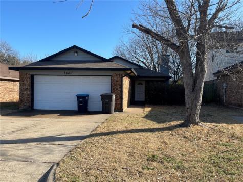 1621 Lincolnshire Way Fort Worth TX 76134