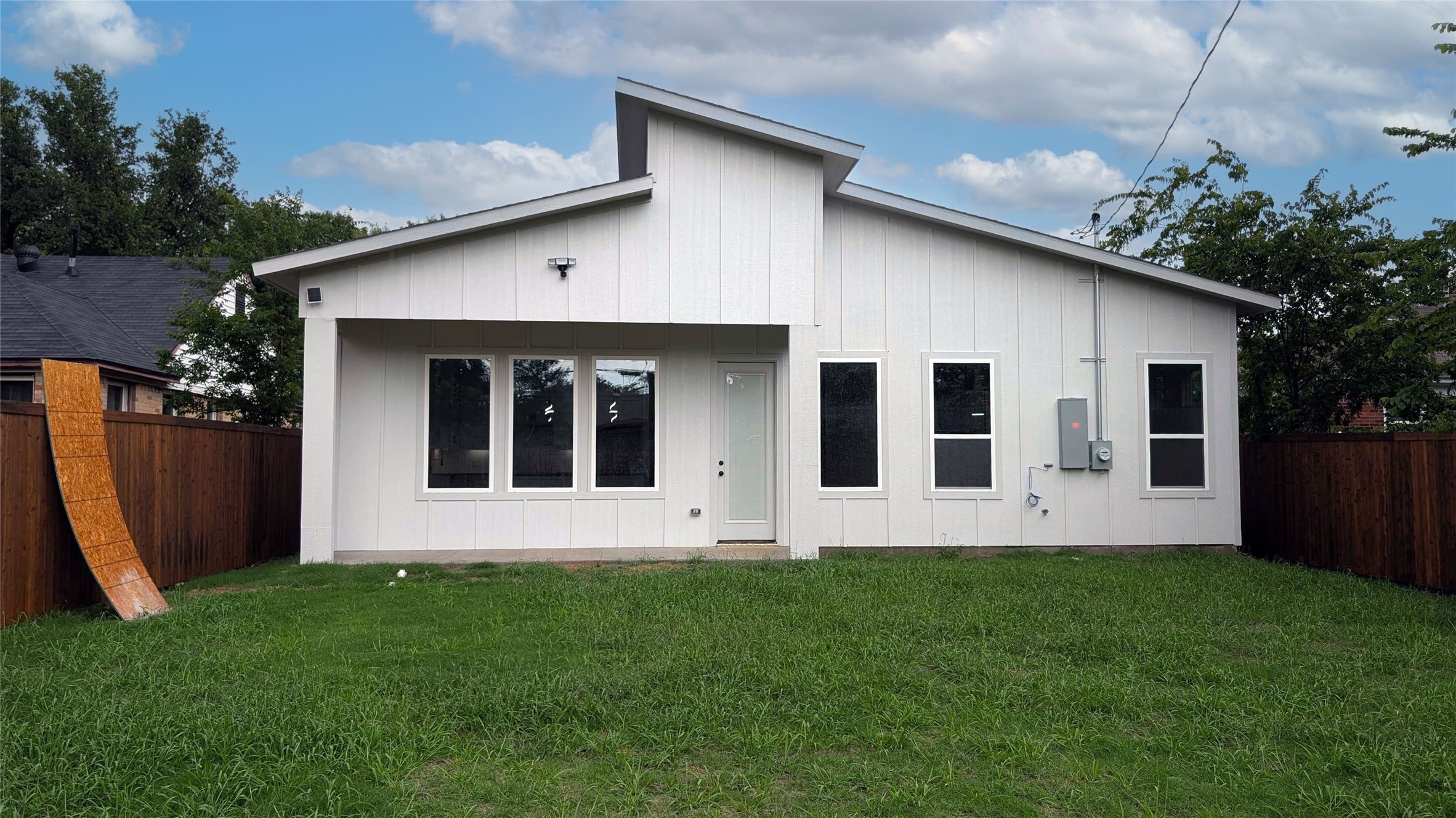 7215 Thurston Drive Dallas TX 75235