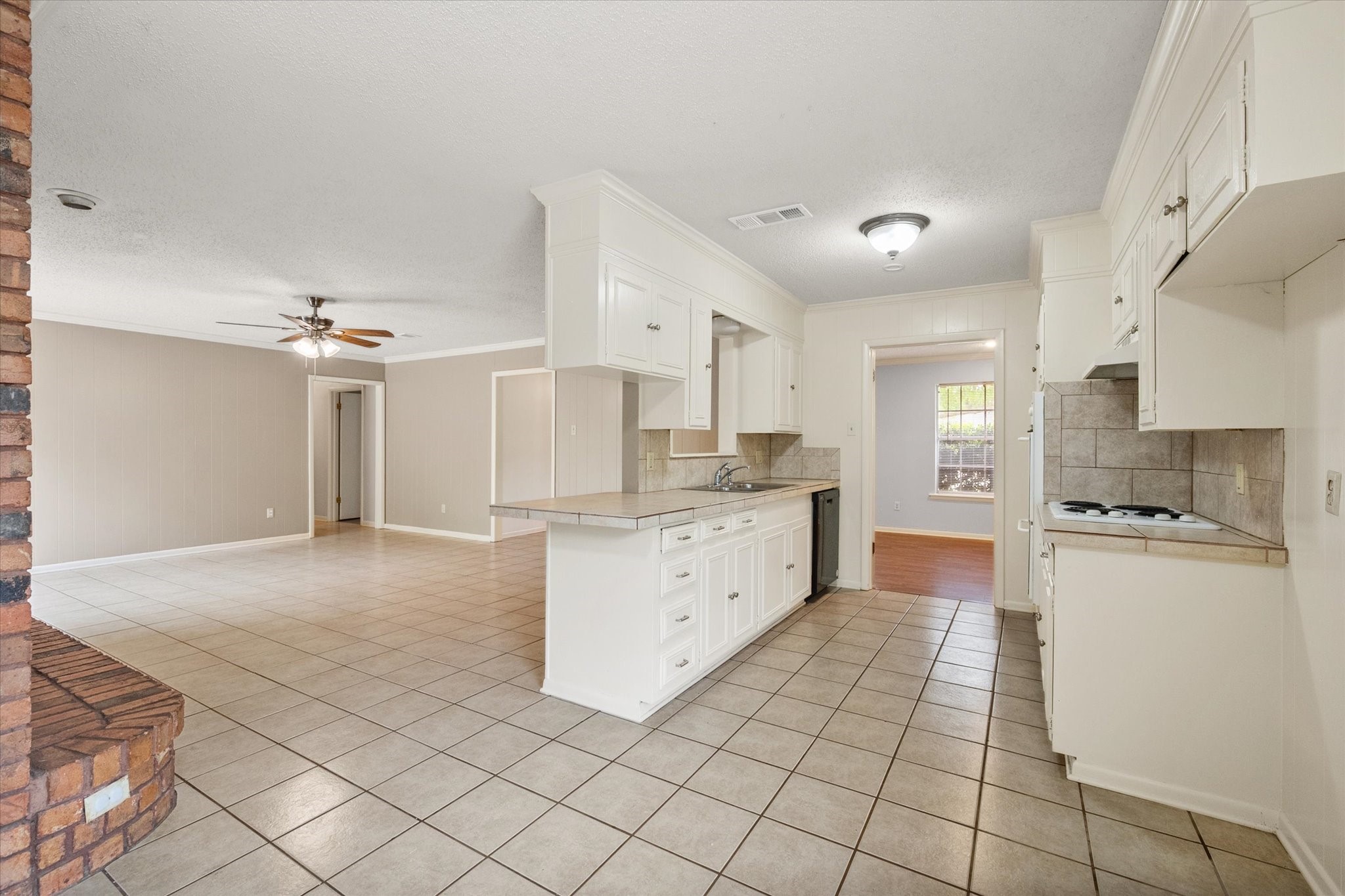 628 Madison Drive Corsicana TX 75110