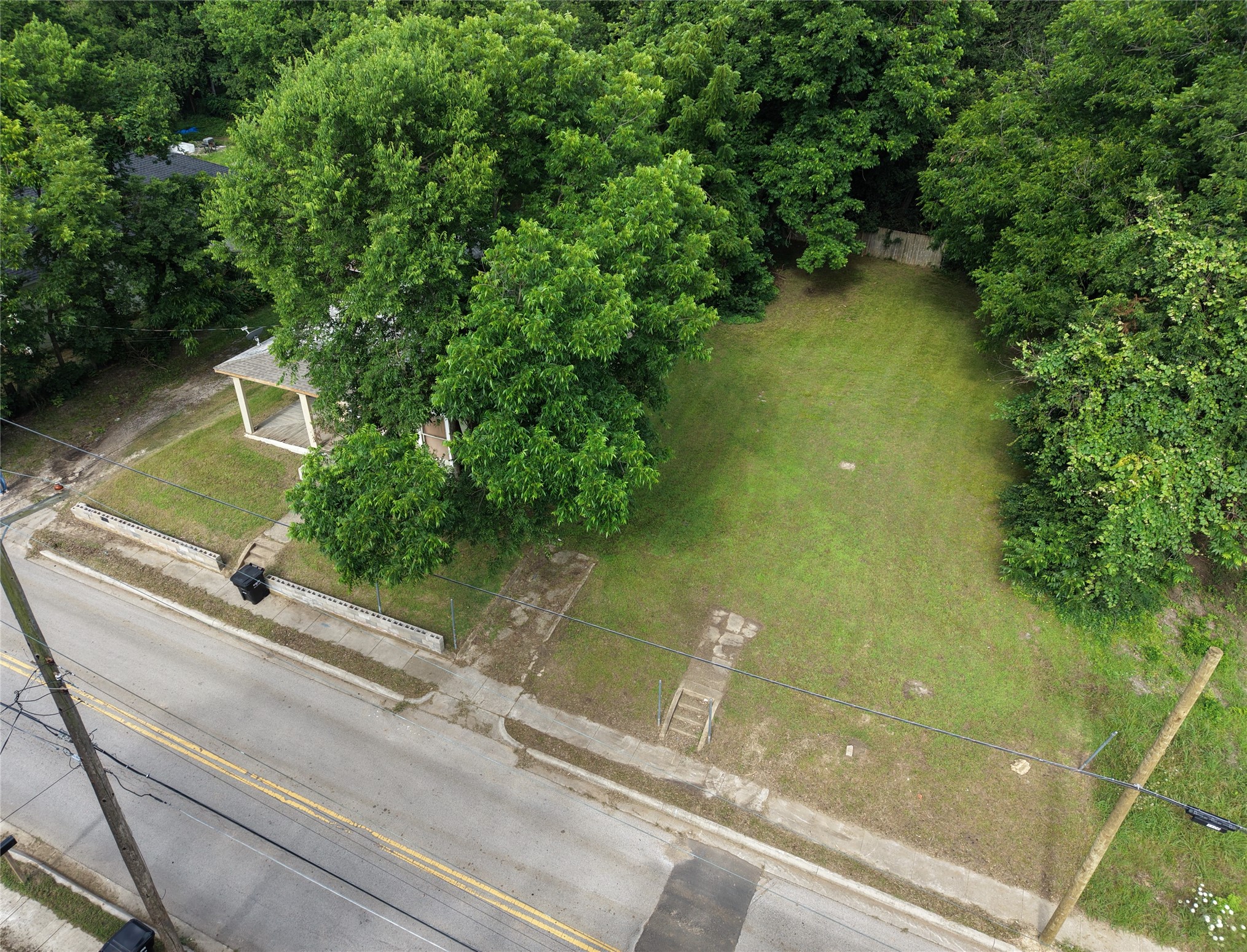 1414 Wesley Street Greenville TX 75401