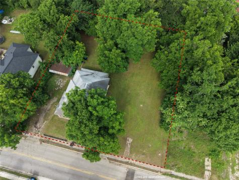 1414 Wesley Street Greenville TX 75401