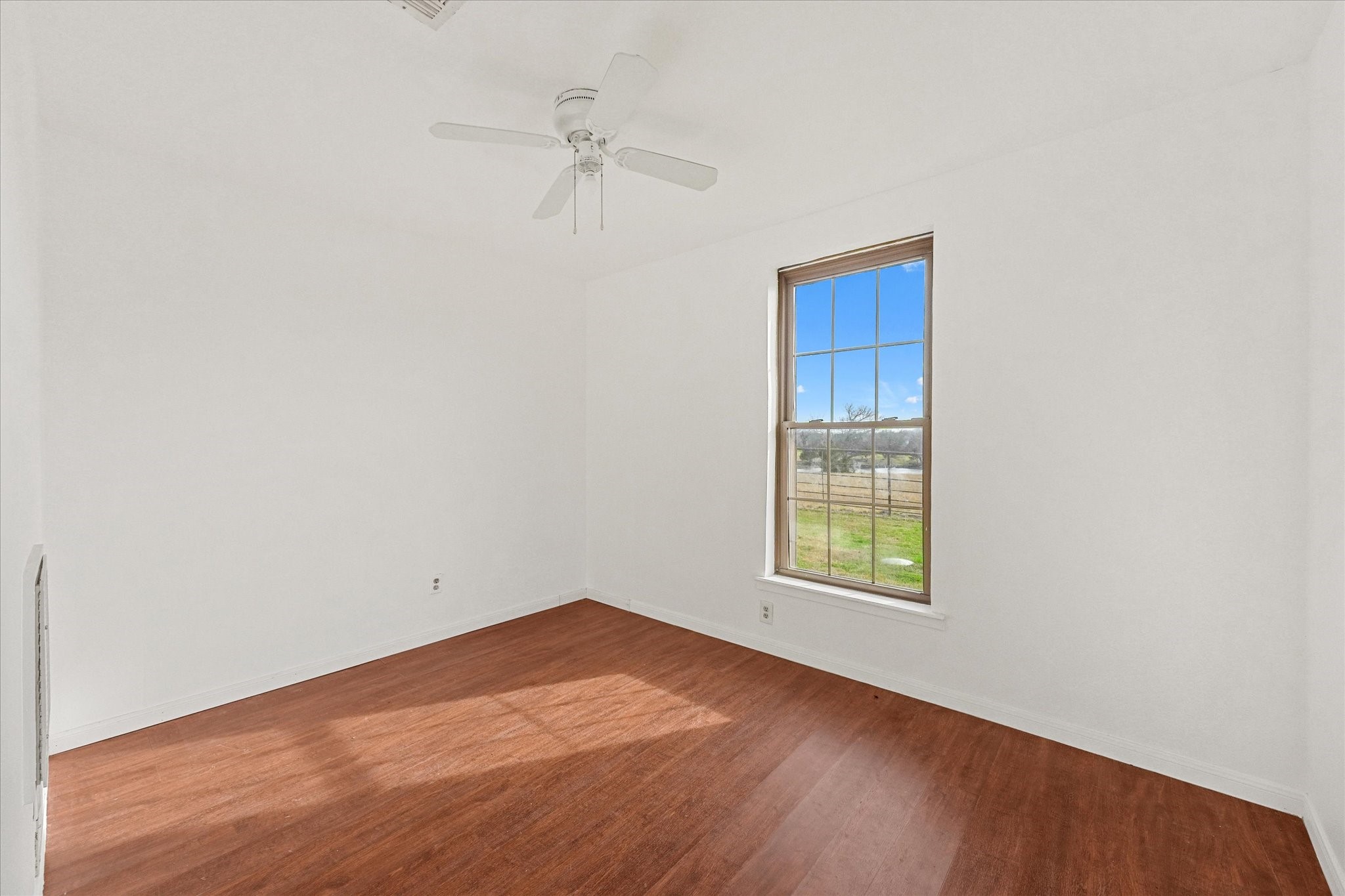 4633 Fm 36 N Celeste TX 75423