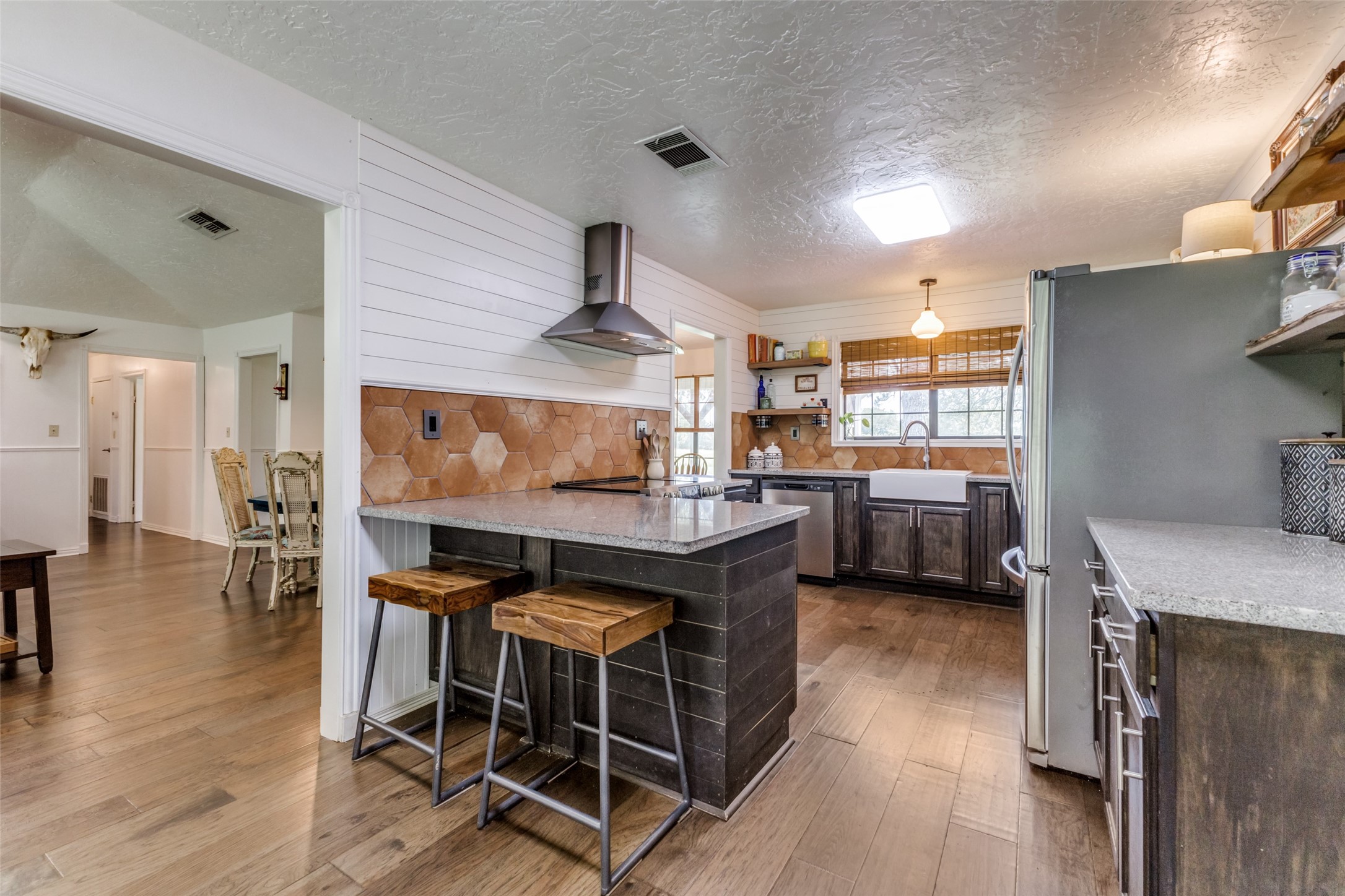 1448 Cr 123 Gainesville TX 76240