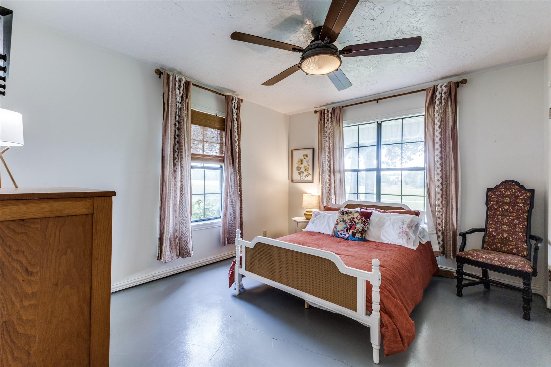 1448 Cr 123 Gainesville TX 76240