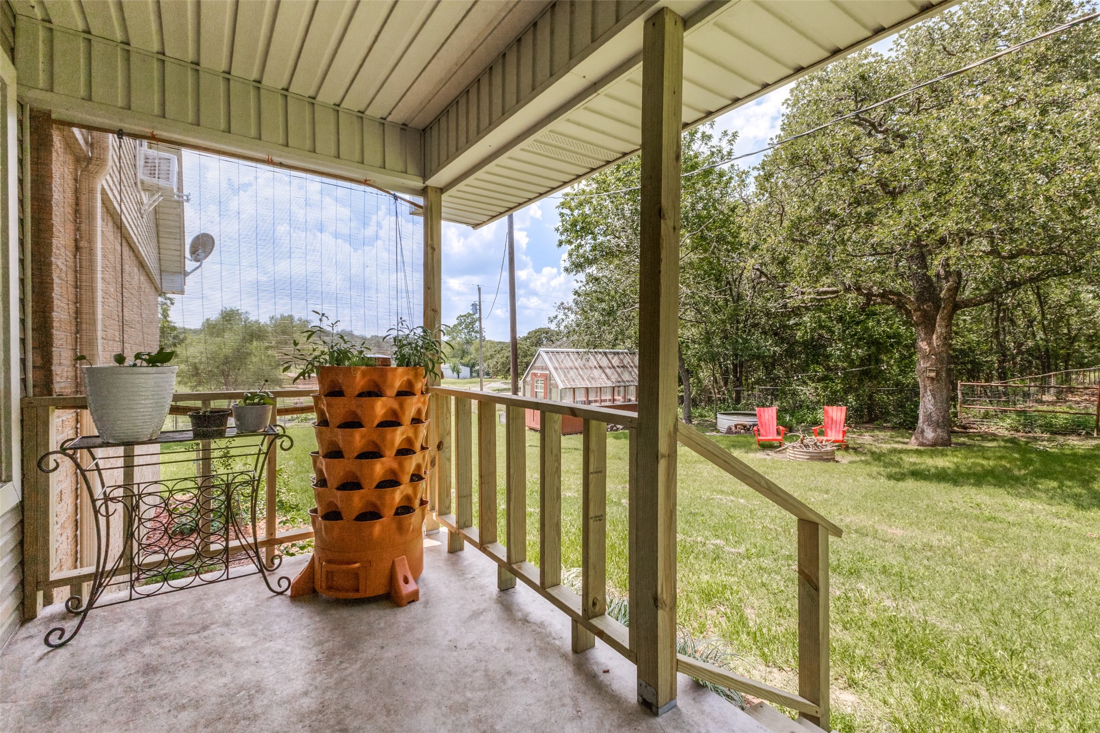 1448 Cr 123 Gainesville TX 76240