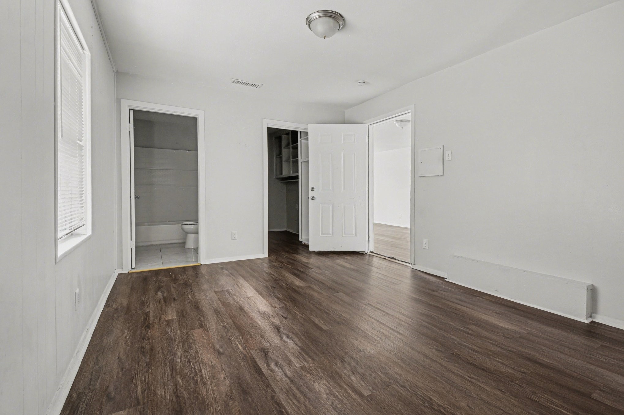1312 Highland Street Mesquite TX 75149
