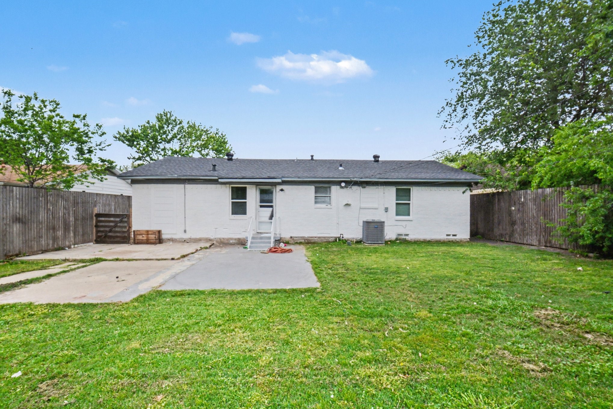1312 Highland Street Mesquite TX 75149