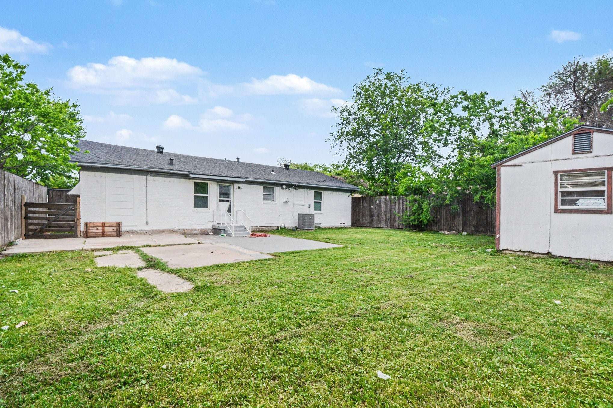 1312 Highland Street Mesquite TX 75149