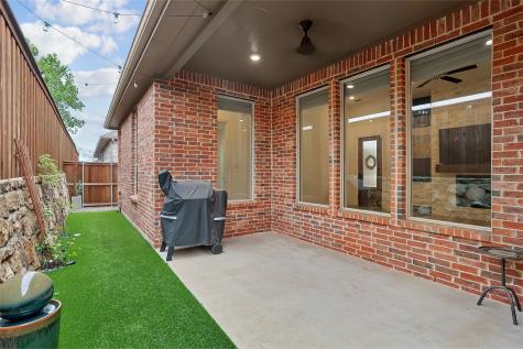 2045 Spotted Fawn Drive Arlington TX 76005