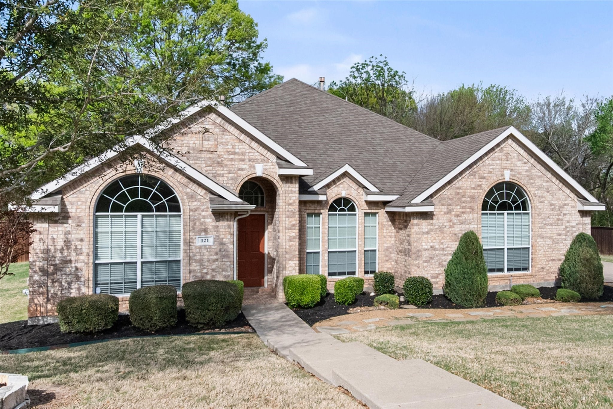 121 Wooded Creek Drive Red Oak TX 75154