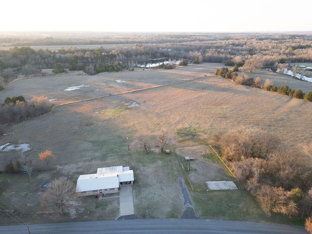 1124 County Road 2351 Mineola TX 75773
