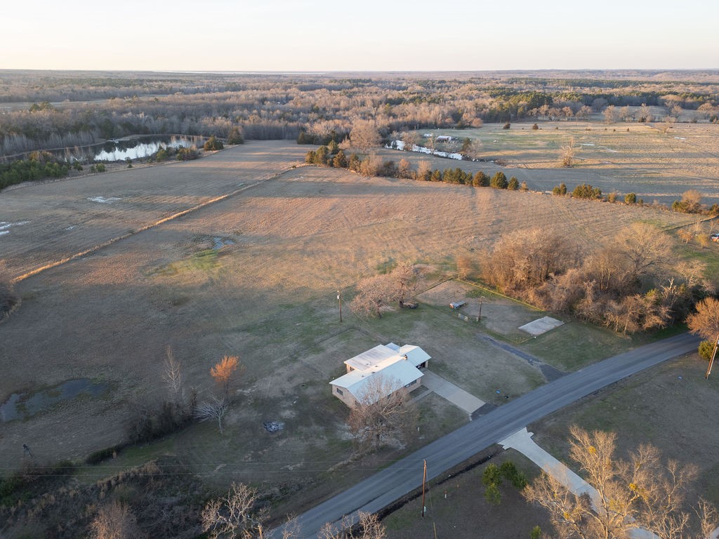 1124 County Road 2351 Mineola TX 75773