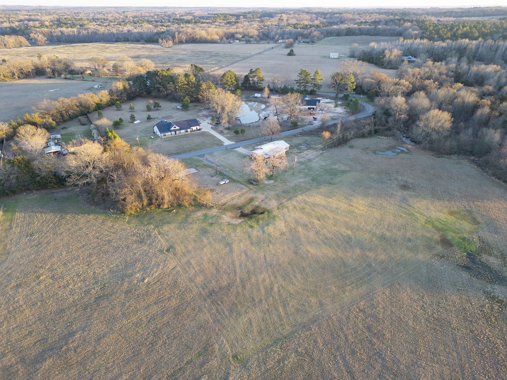 1124 County Road 2351 Mineola TX 75773