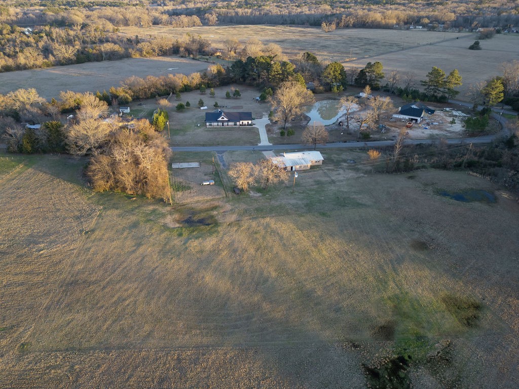 1124 County Road 2351 Mineola TX 75773