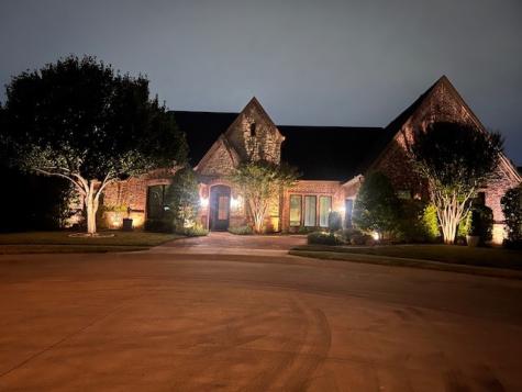 4001 Fairmont Court Bedford TX 76021