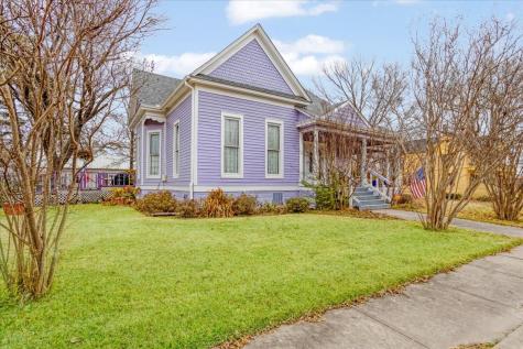 300 W 6th Street Bonham TX 75418