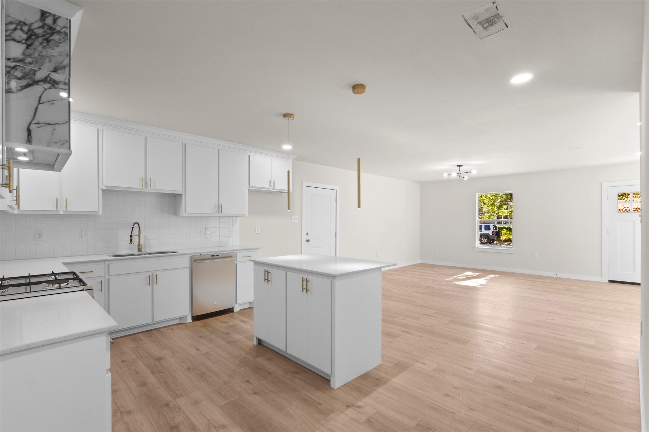 916 Blandin Street Fort Worth TX 76111