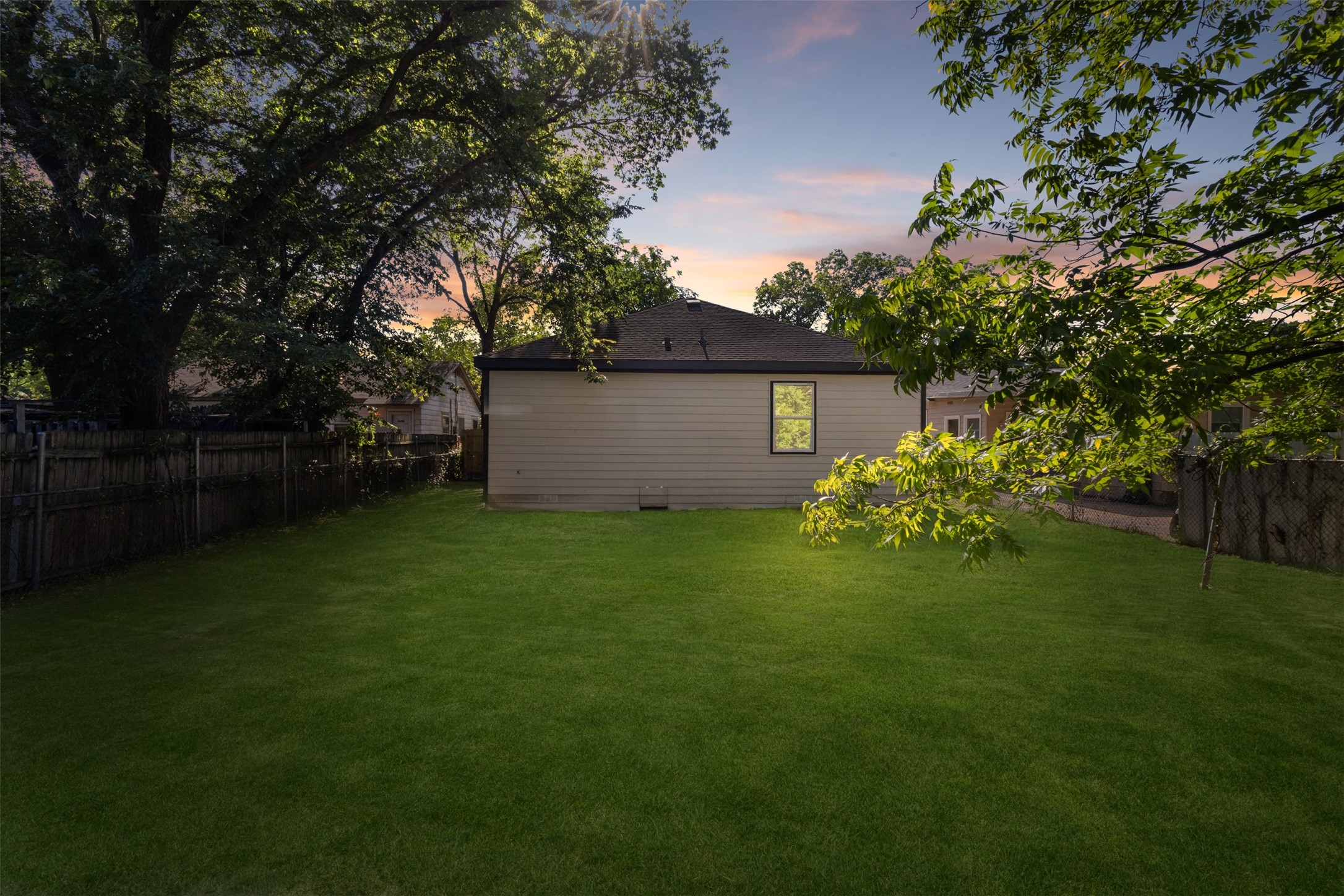 916 Blandin Street Fort Worth TX 76111