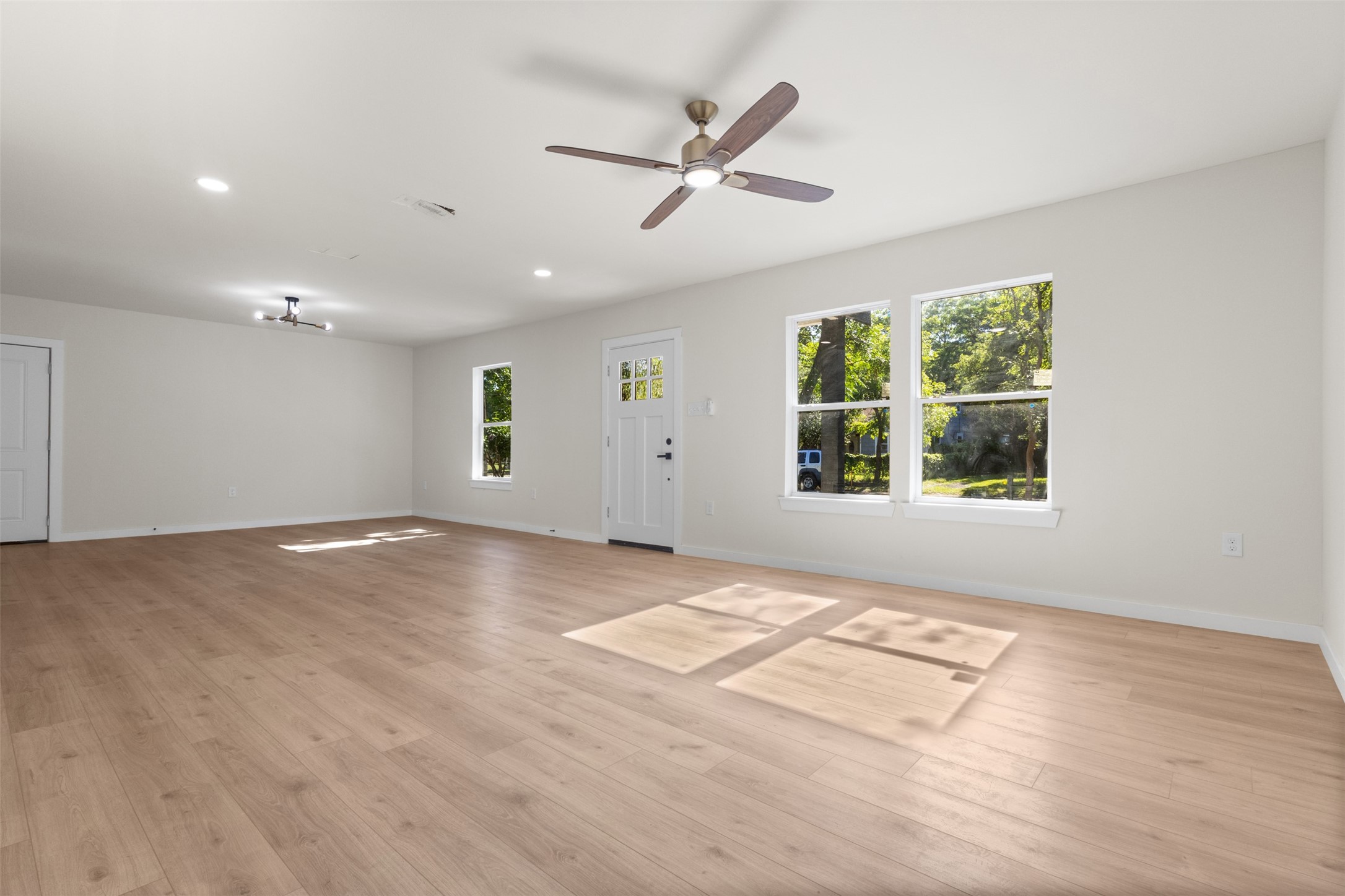 916 Blandin Street Fort Worth TX 76111