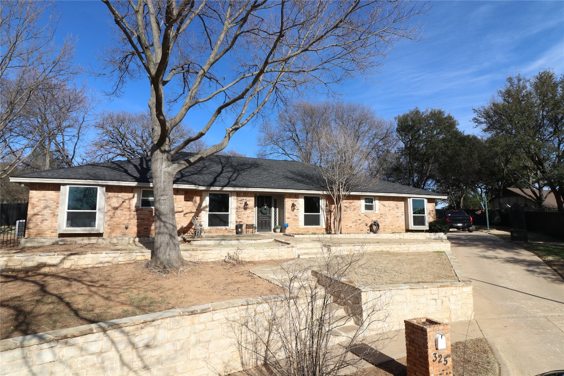 325 Blue Quail Court Bedford TX 76021