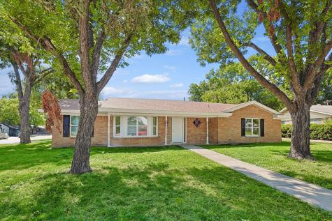 1718 Barton Drive Arlington TX 76010