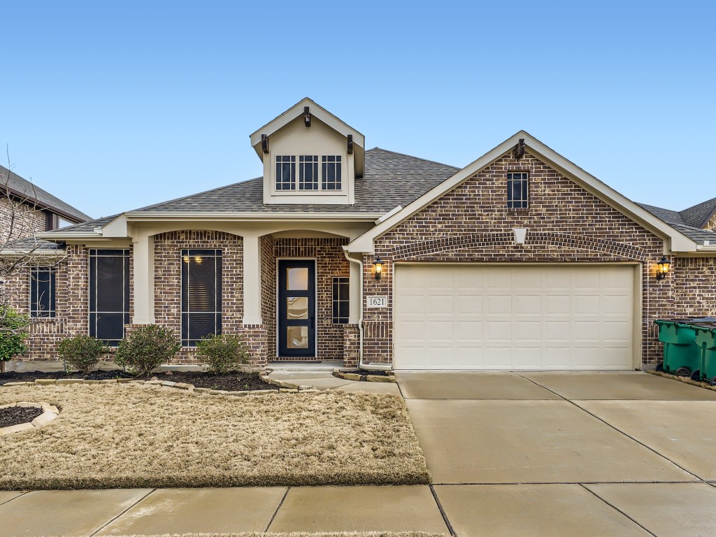 1621 Silver Lane Aubrey TX 76227
