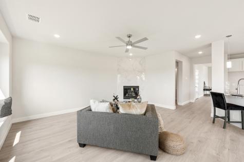 129 Kingfisher Lane Aledo TX 76008