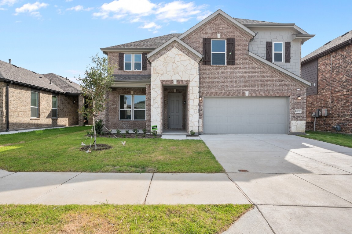 8832 Landergin Mesa Drive Fort Worth TX 76131