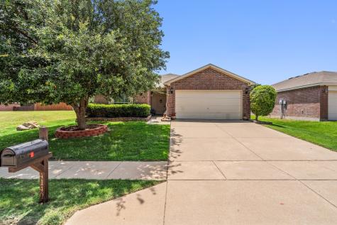 4140 Silverwood Trail Fort Worth TX 76244