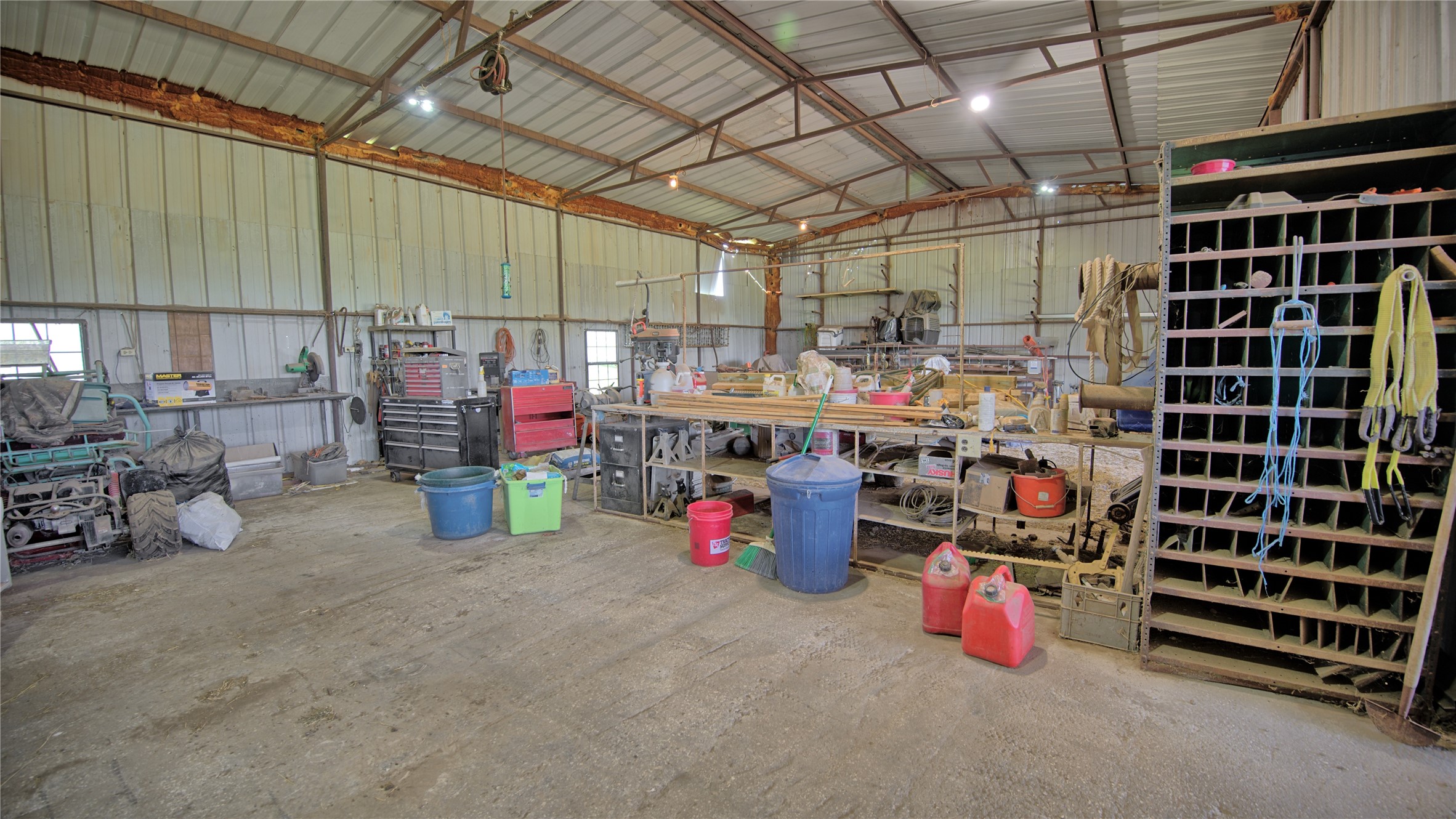 8791 State Hwy 59 S Bowie TX 76230