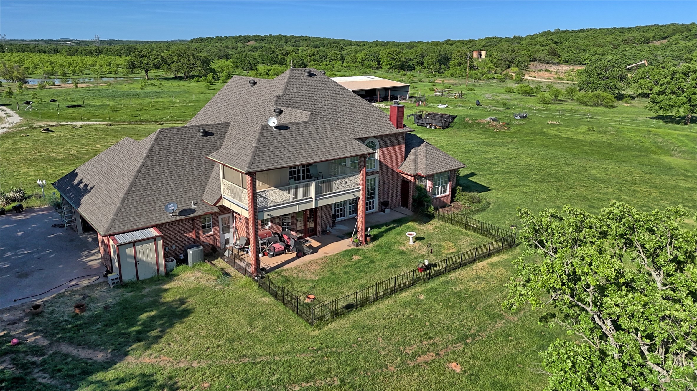 8791 State Hwy 59 S Bowie TX 76230