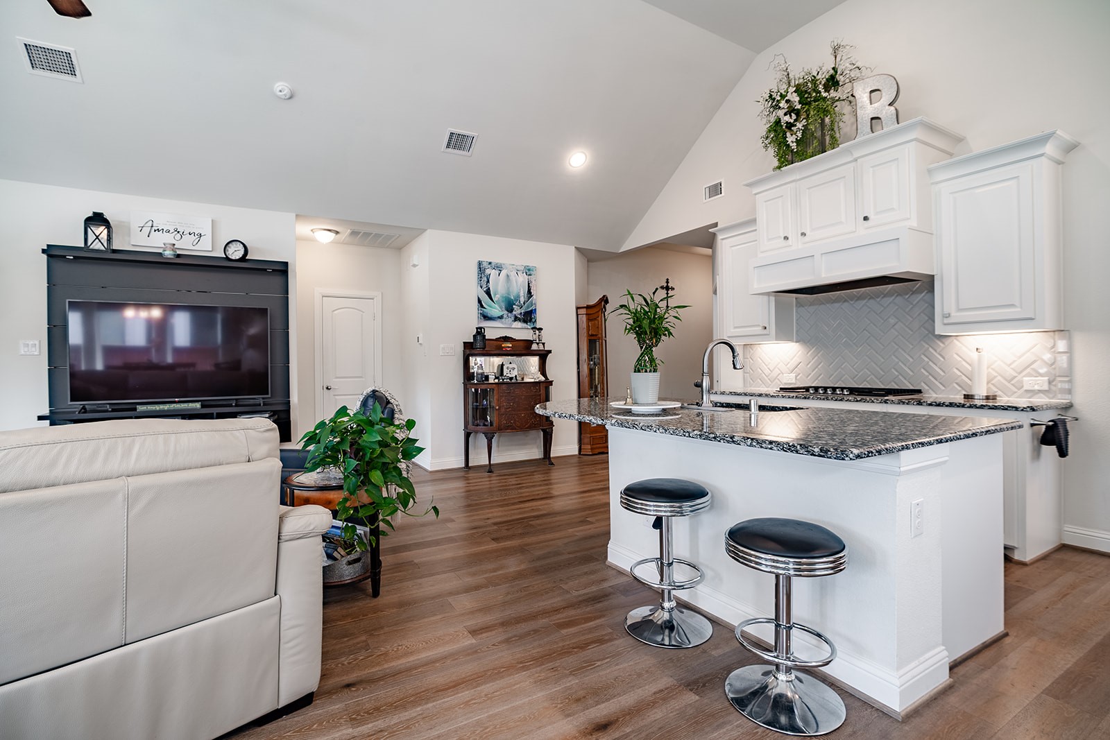 1213 Sea Island Road Aubrey TX 76227
