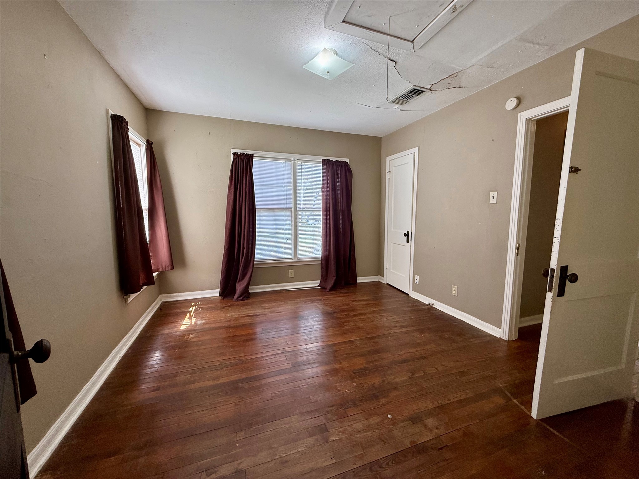 2600 Frazier Avenue Fort Worth TX 76110