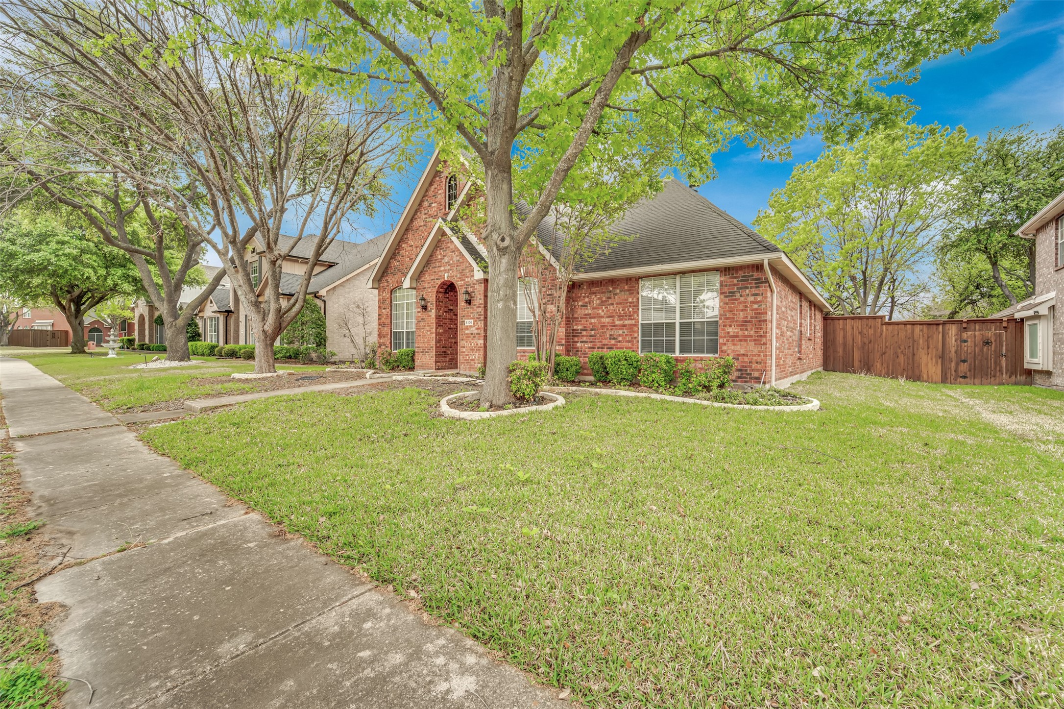 5106 Petersburg Drive Rowlett TX 75088