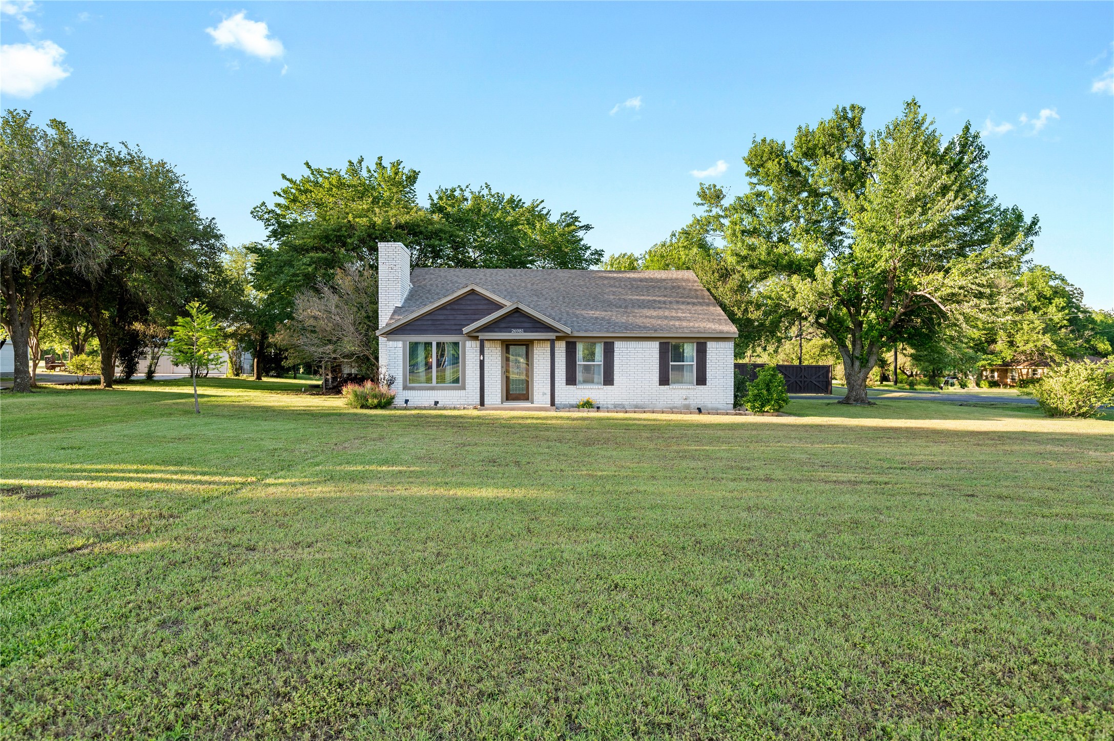 26981 State Highway 56 Whitesboro TX 76273
