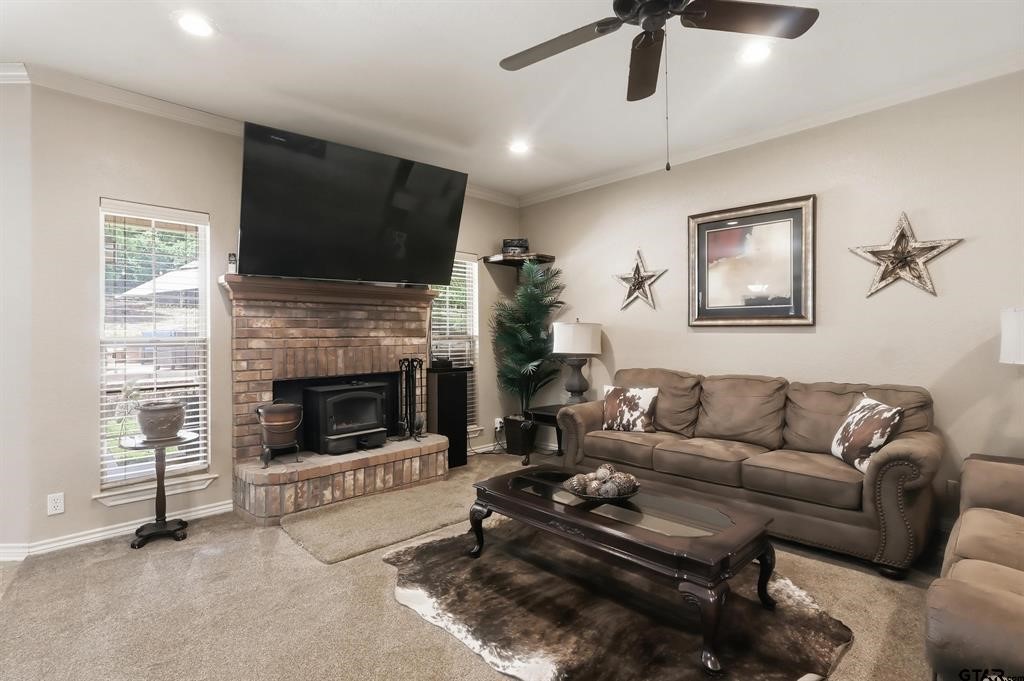 110 Cr 2258 Mineola TX 75773