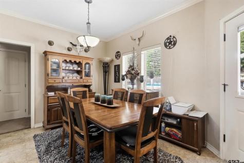 110 Cr 2258 Mineola TX 75773