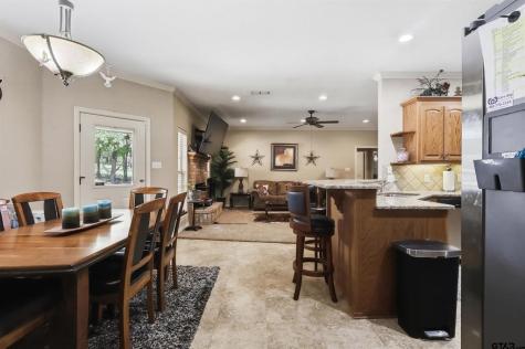 110 Cr 2258 Mineola TX 75773