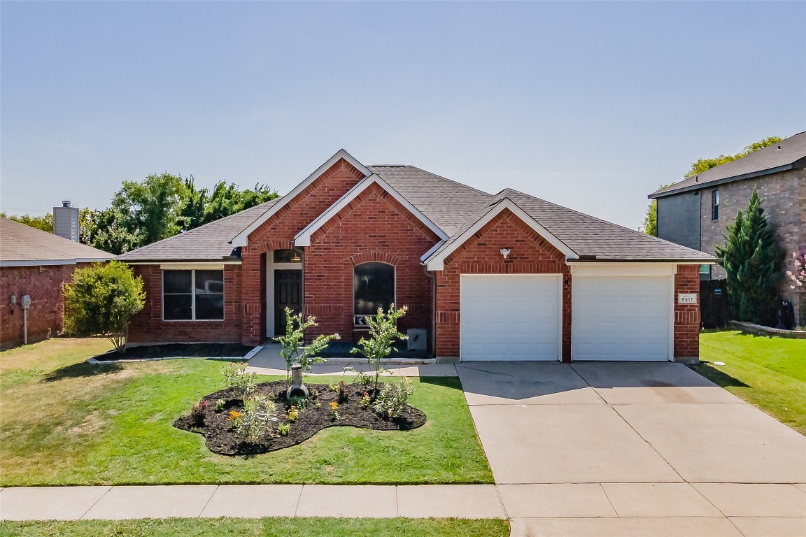 9517 Fox Hill Drive Fort Worth TX 76131