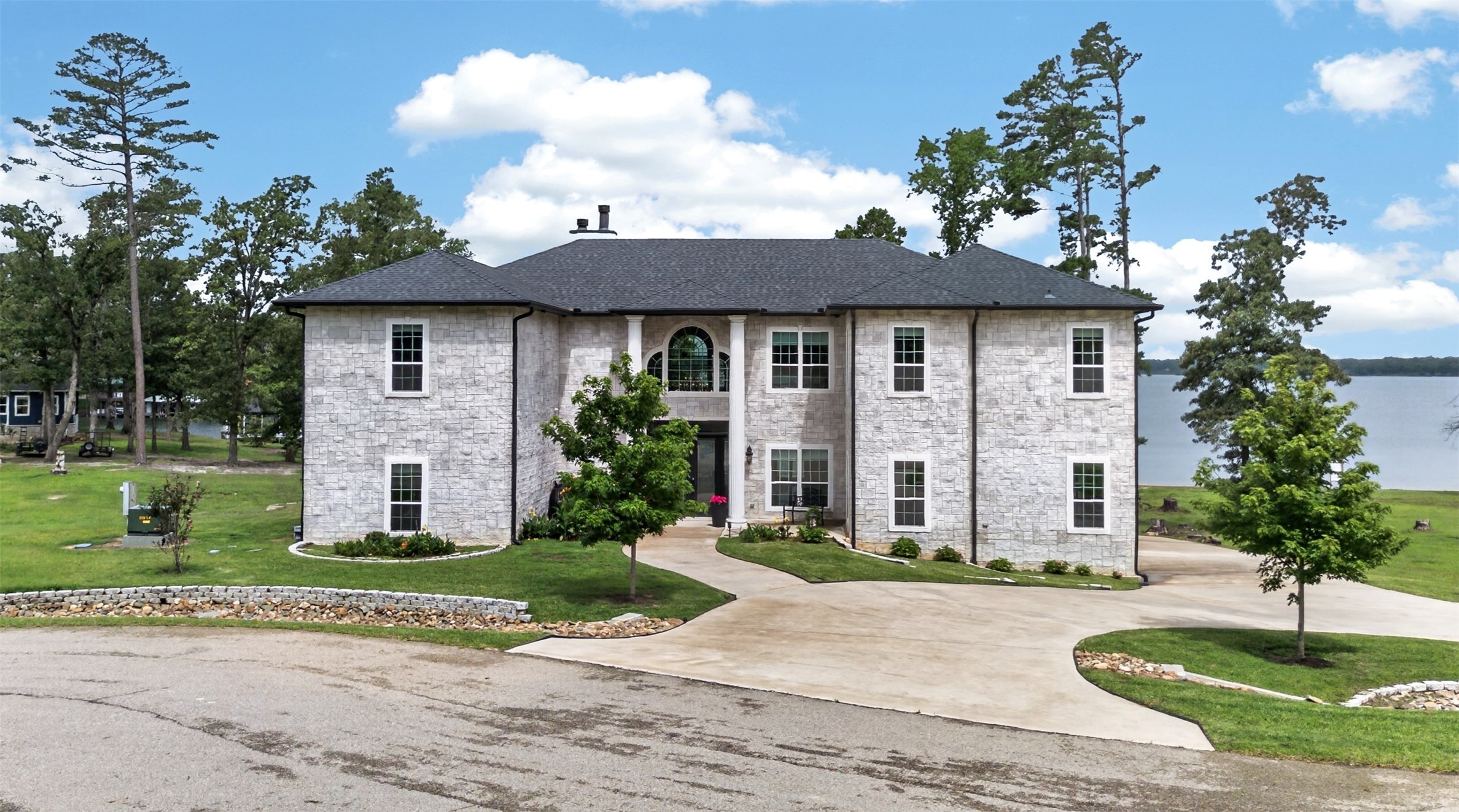 145 Private Road 52605 Pittsburg TX 75686