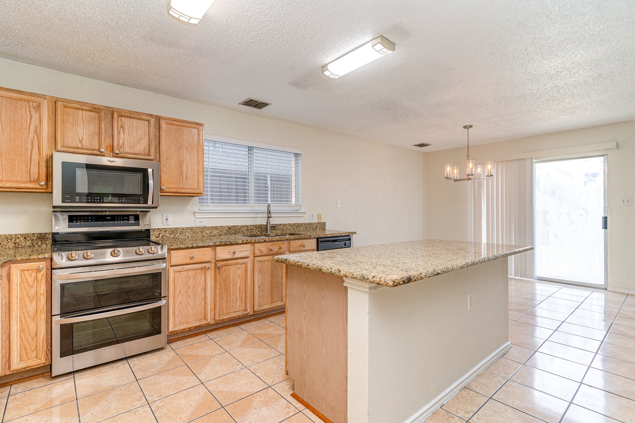 1810 Cedar Ridge Drive Mesquite TX 75181