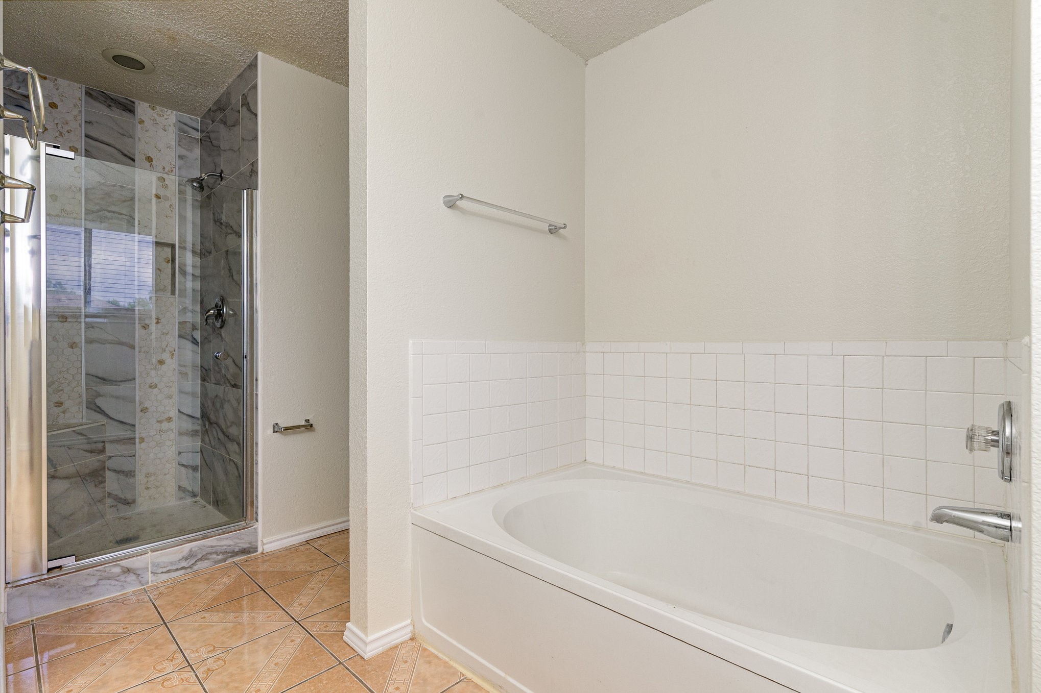1810 Cedar Ridge Drive Mesquite TX 75181